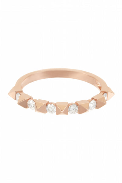 Ainker Pyramid Ring – Ritzy Store